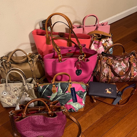 PLEASE HELP I need to sell!! I will have very expensive medical bills   Soon 😔 - Picture 2 of 15